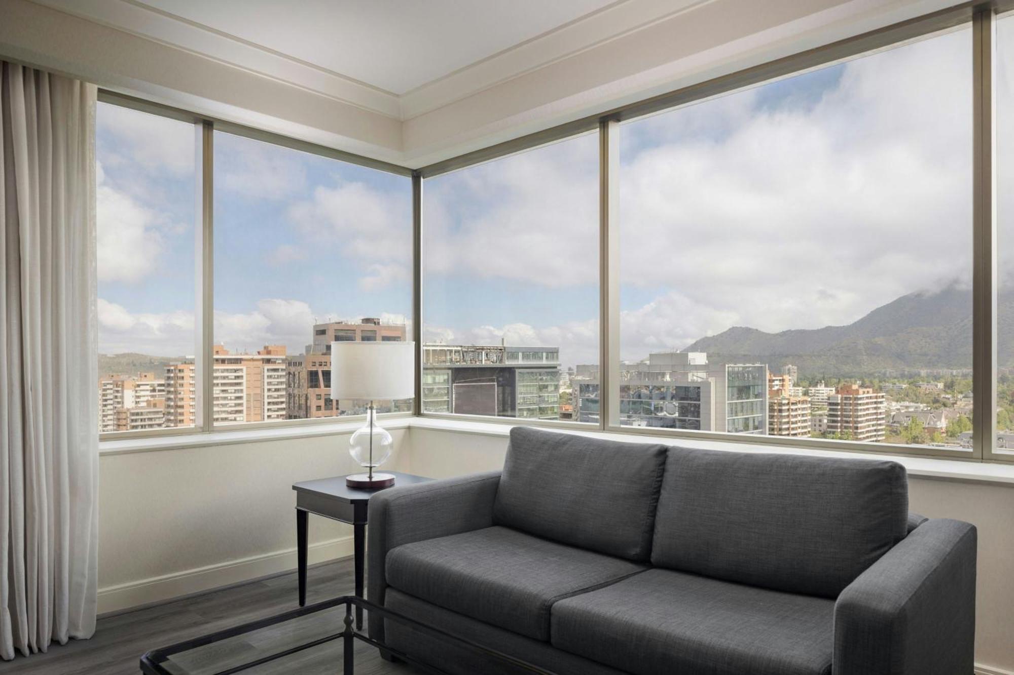 Santiago Marriott Hotel Экстерьер фото